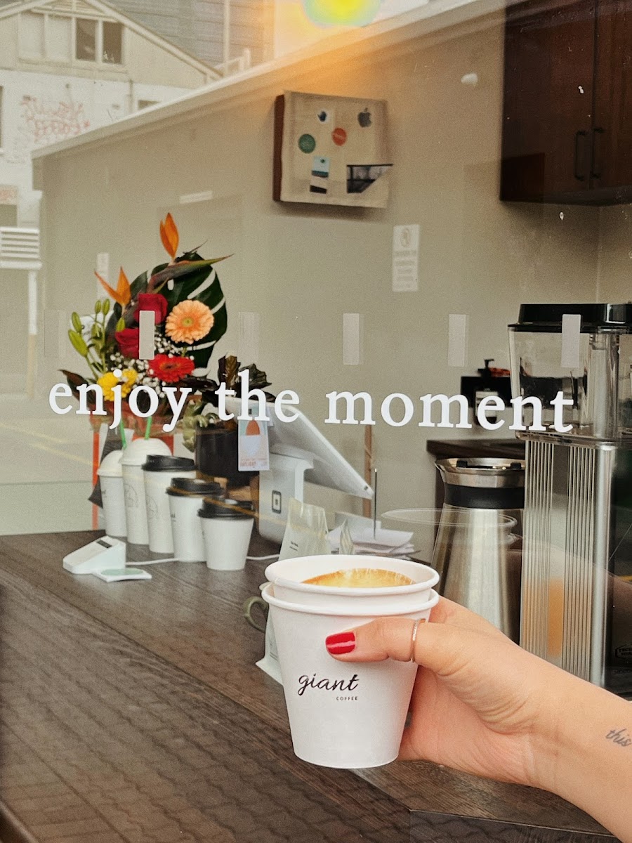 giant coffee Photo 4