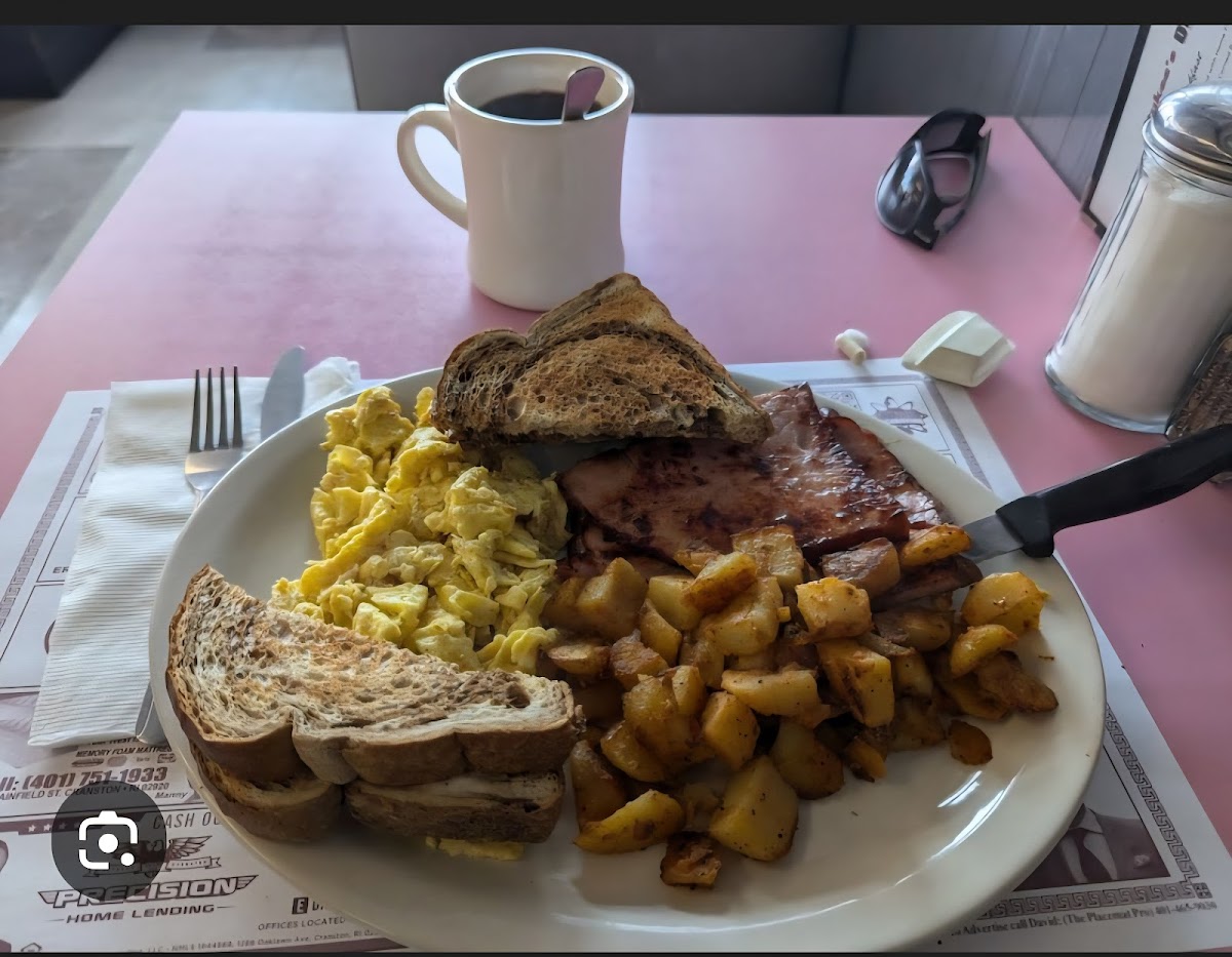 The Diner on Elmwood Photo 3