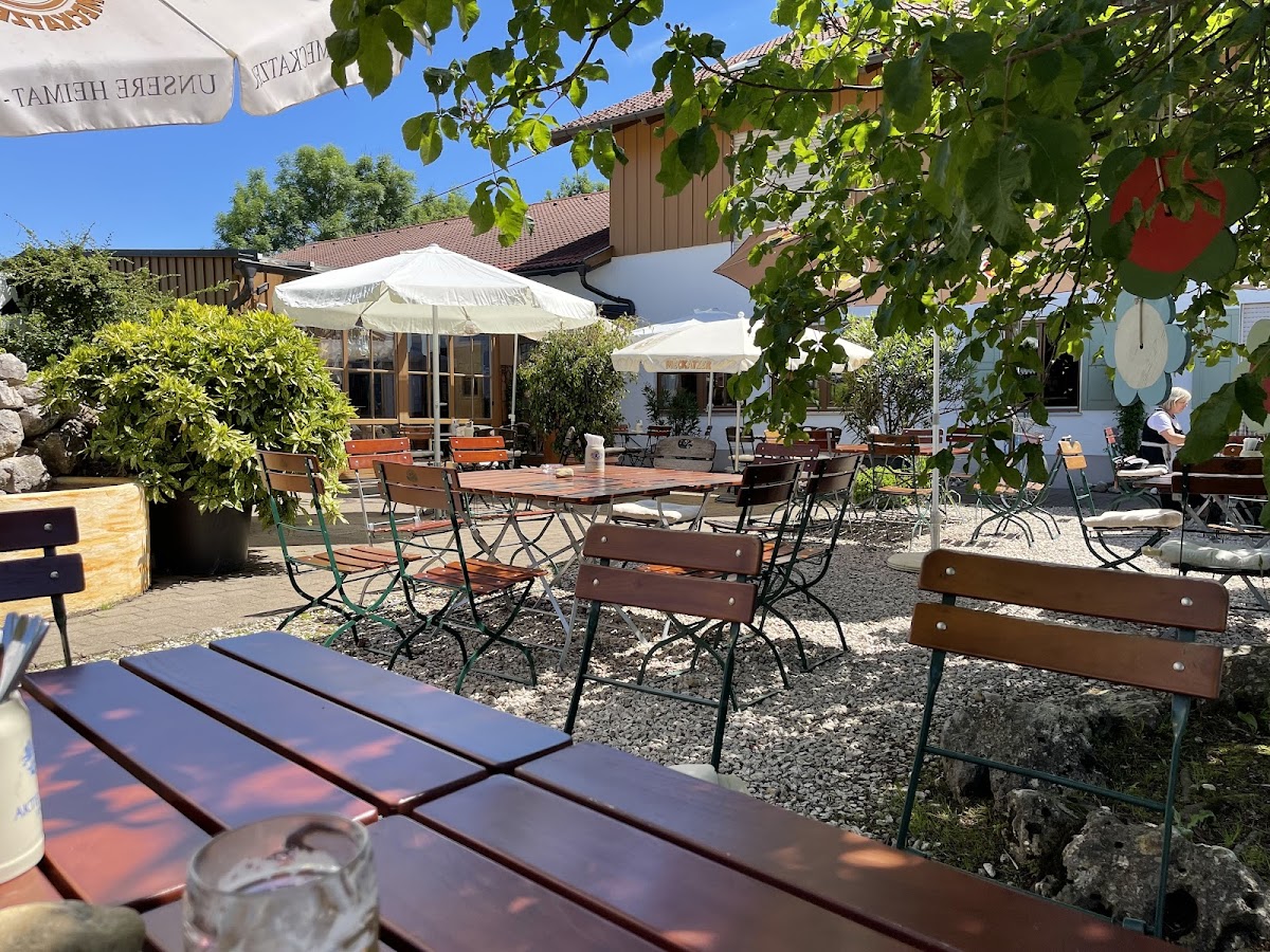 Gasthaus u. Metzgerei zum Bären