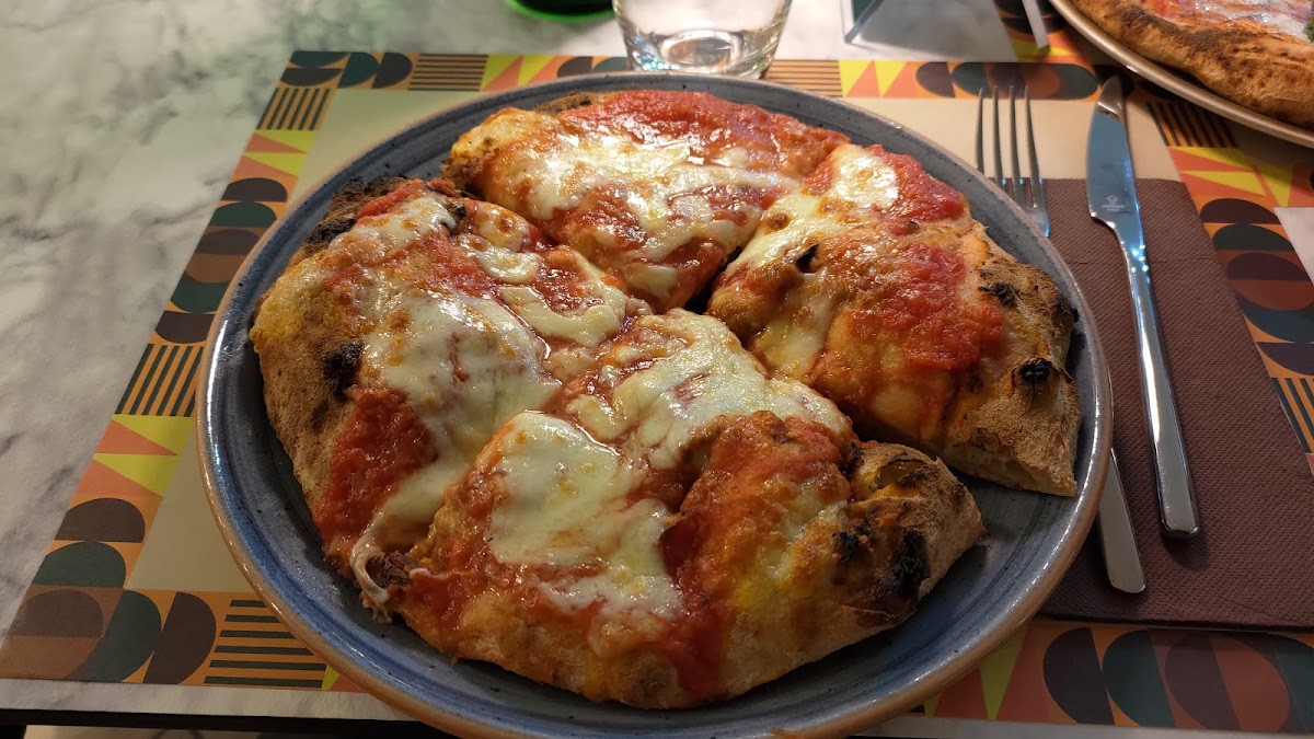 Pizzeria Abbate Lusciano Photo 7