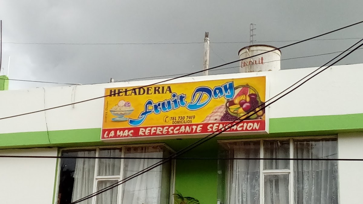 Heladeria Fruit Day Photo 2
