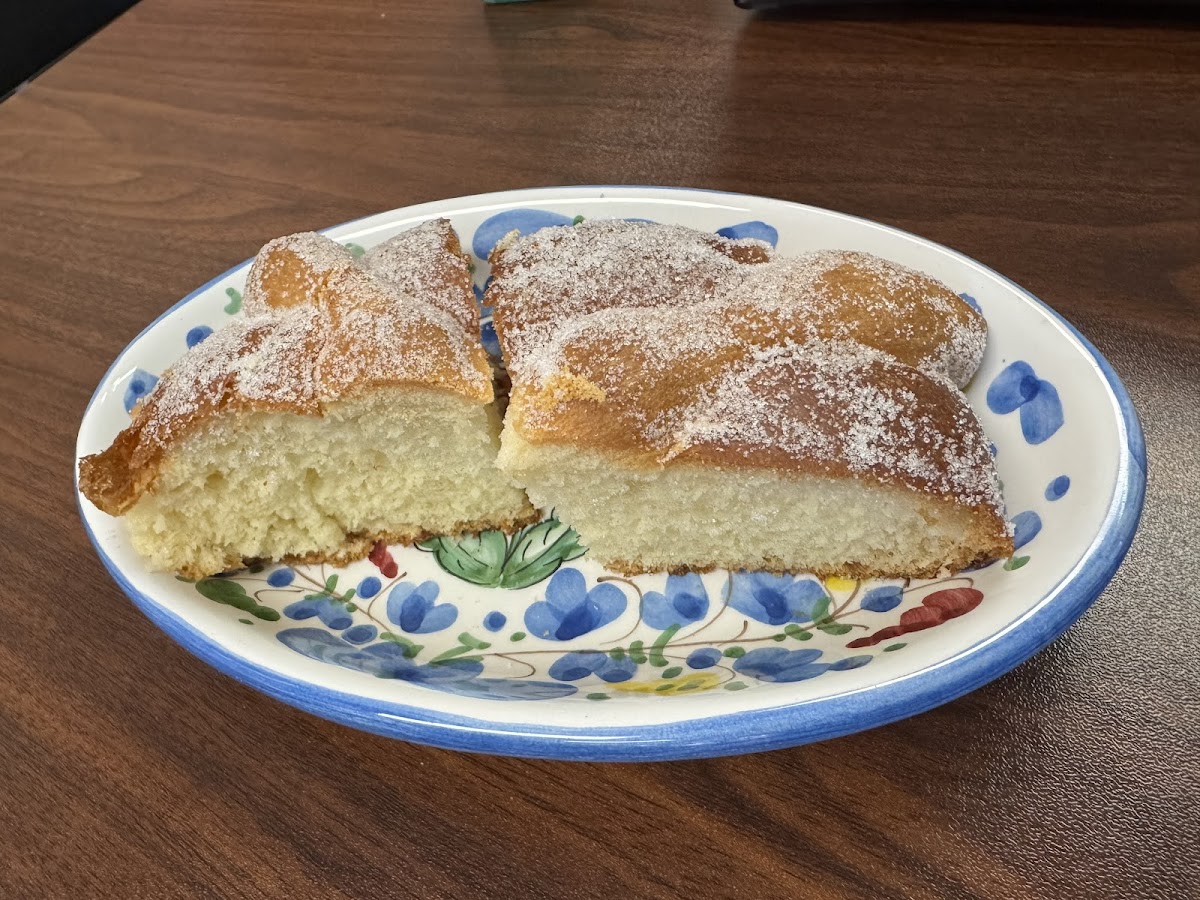 La Casa Del Pan Bakery & Restaurant Photo 9