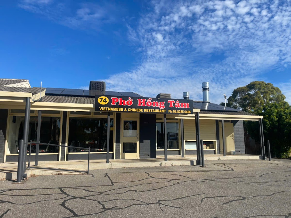 Pho Hong Tam