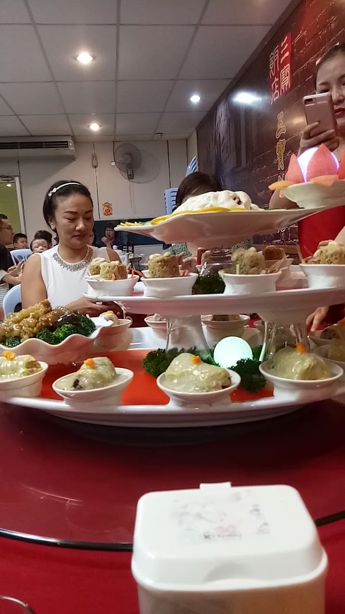 Restoran Sam Poh • Tambun Photo 2