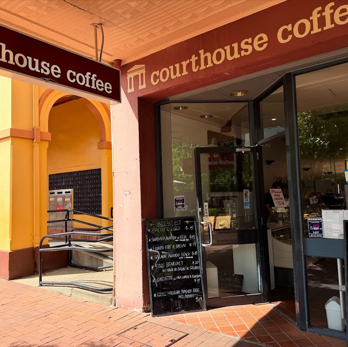 Courthouse Coffee
