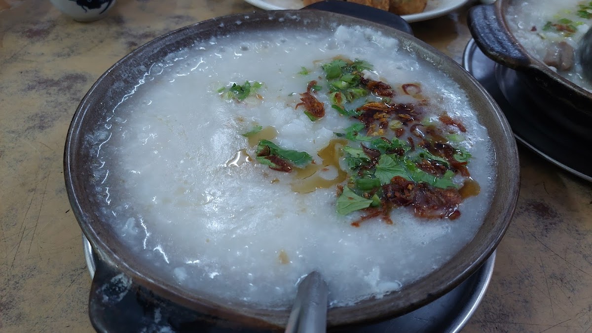 Million Restaurant Photo 8