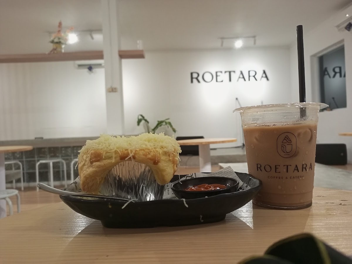 Roetara coffee & eatery Photo 7
