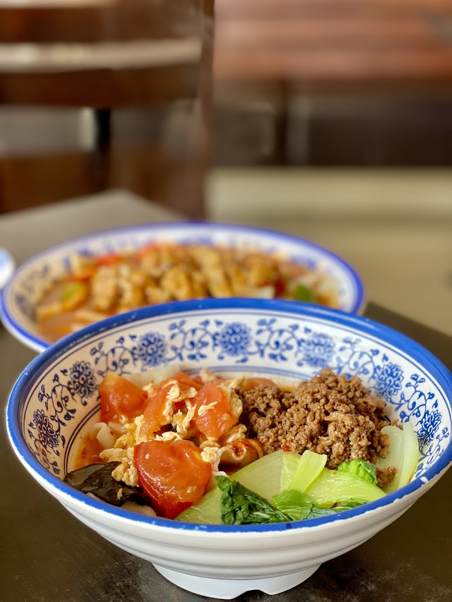 Xi'an Famous Noodles 西安味道 Photo 4