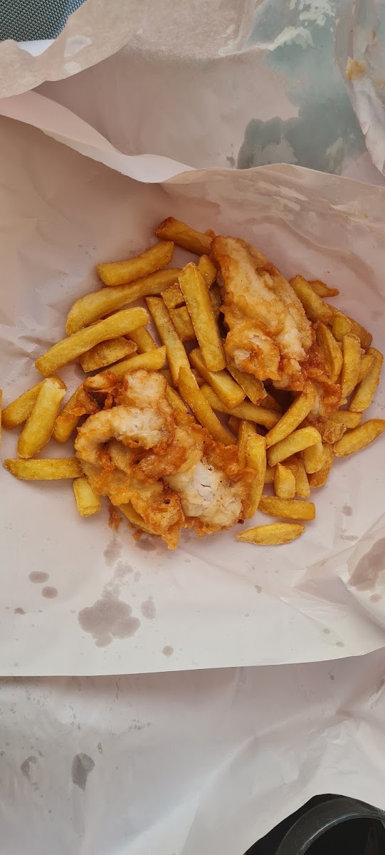 Te Atatu Fisheries Takeaway Photo 10
