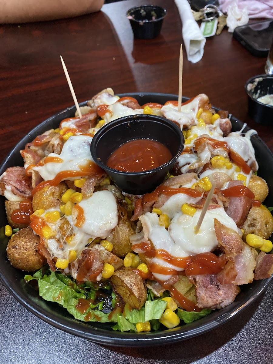 Encantto bar & grill Photo 6