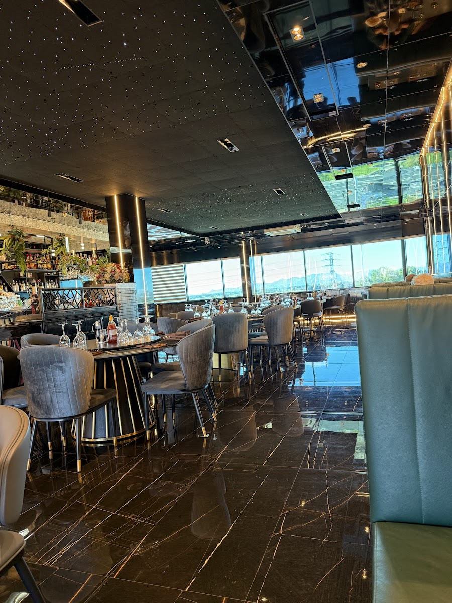 Restaurante Asiático Sumire