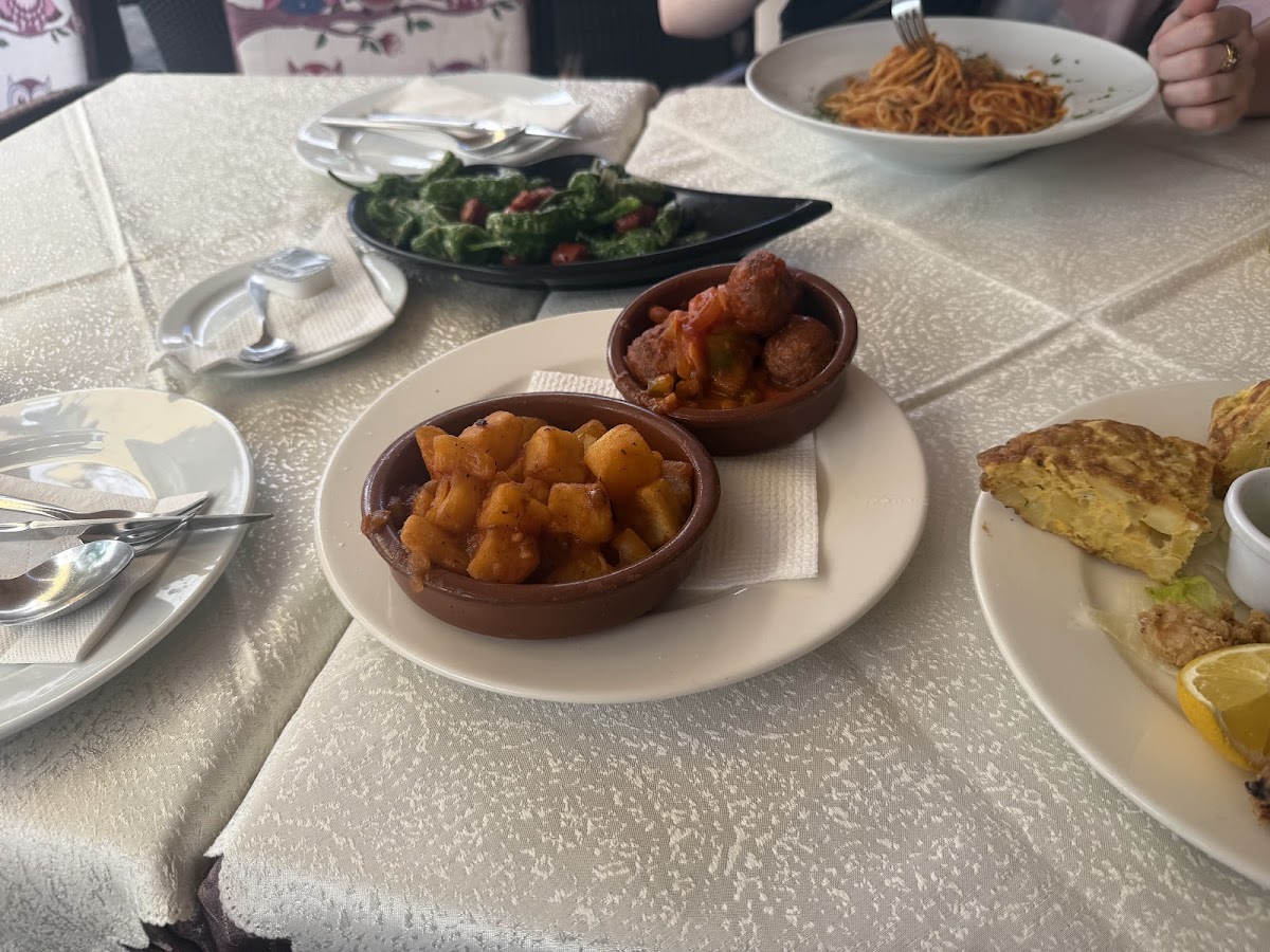 The House Restaurant Photo 3