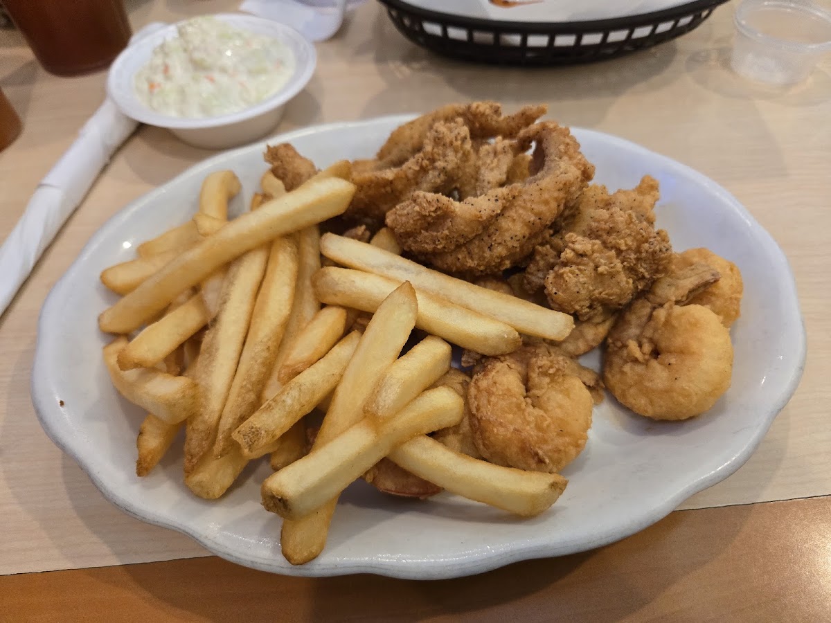 Captain Pete's Photo 3