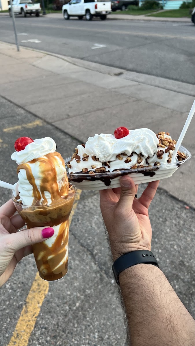 Frosty Treats Photo 9
