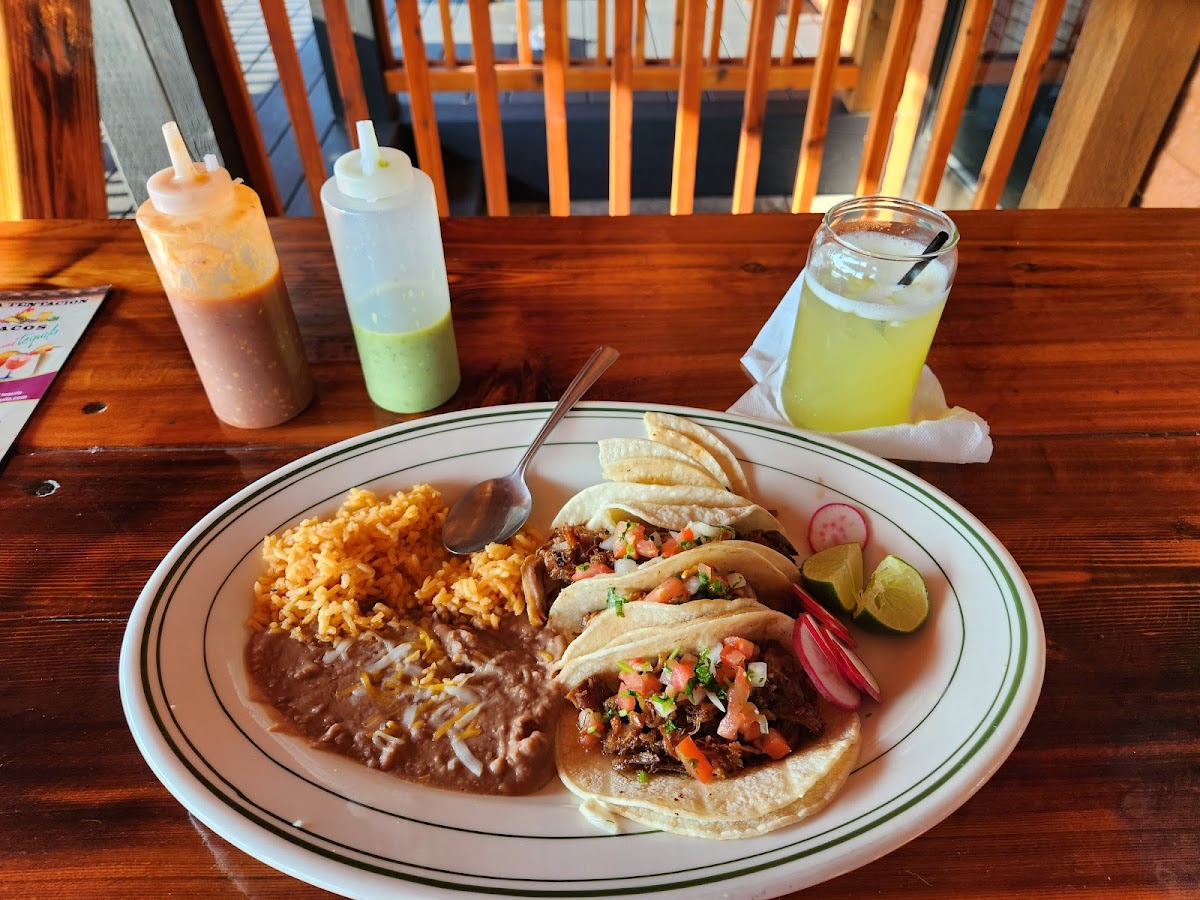 La Tentacion Tacos & Tequila Photo 6