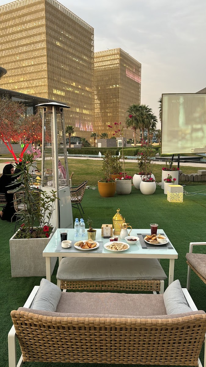 Alathiah Cafe Photo 4
