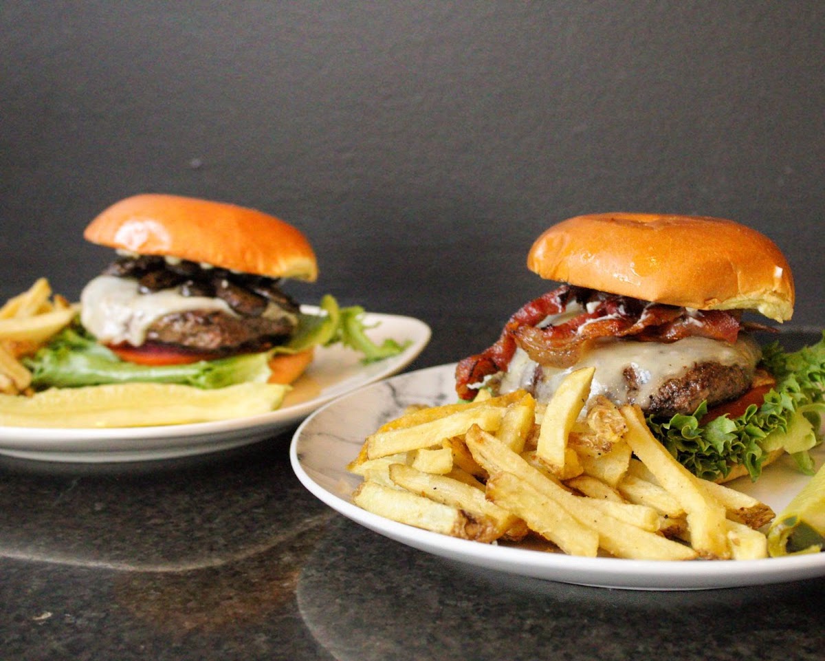 Double AA Burgers Photo 2
