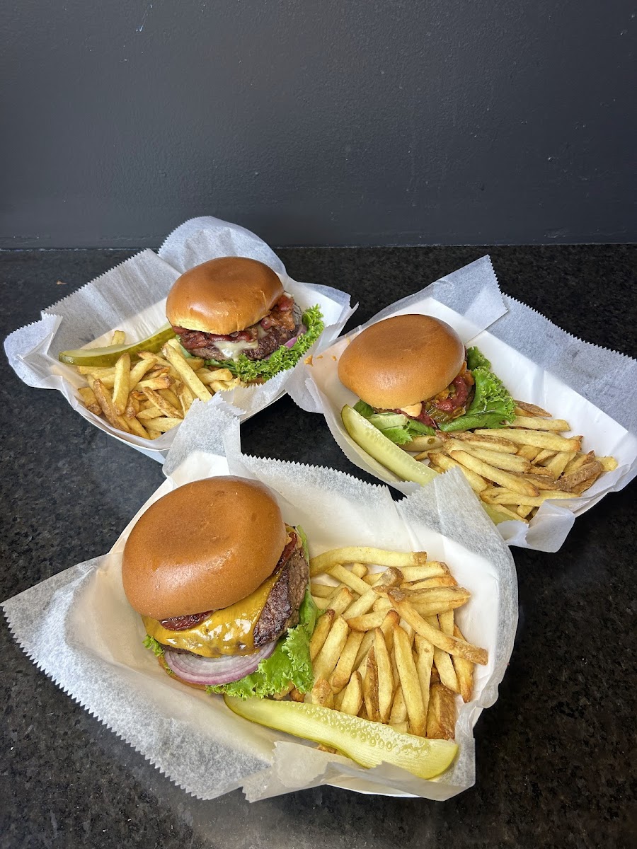 Double AA Burgers Photo 5
