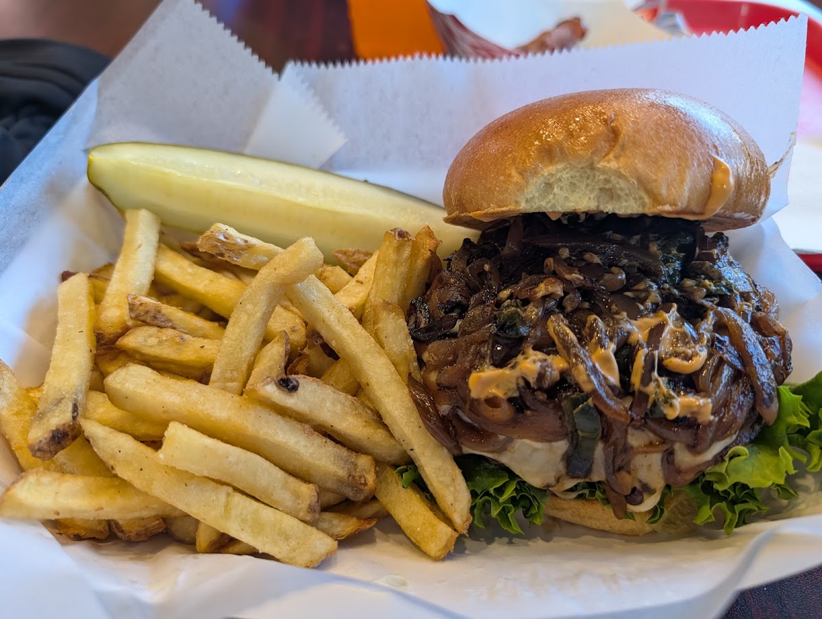 Double AA Burgers Photo 6