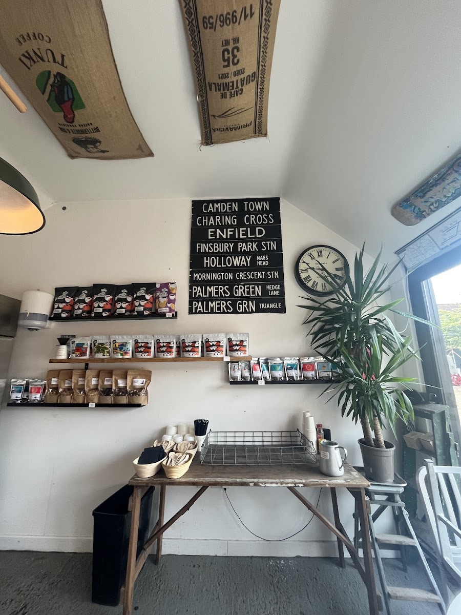 Black Dog Deli Saxmundham Photo 3