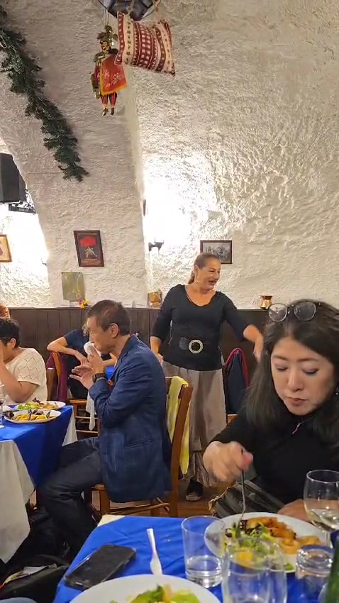 Ristorante 'A Canzuncella by night NAPOLI NOTTE
