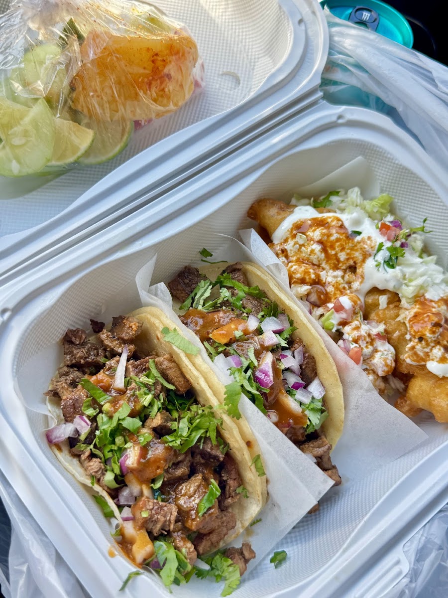 Tacos La Ensenada Photo 2