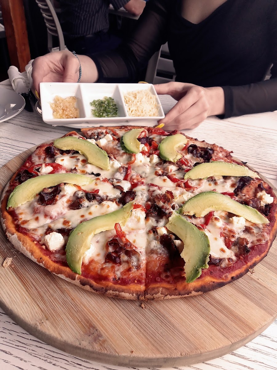 TOMATO WOODFIRED PIZZA Photo 6