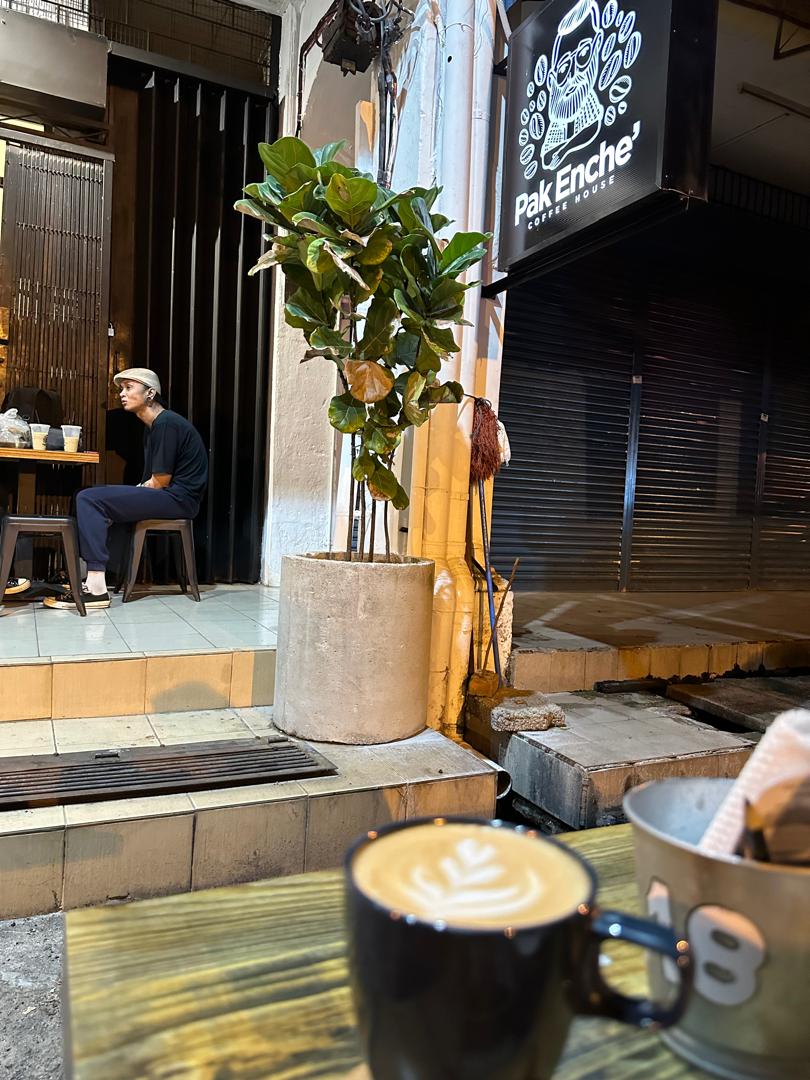 Pak Enche’ Coffee House (SSM NO: MA0284365-W) Photo 3