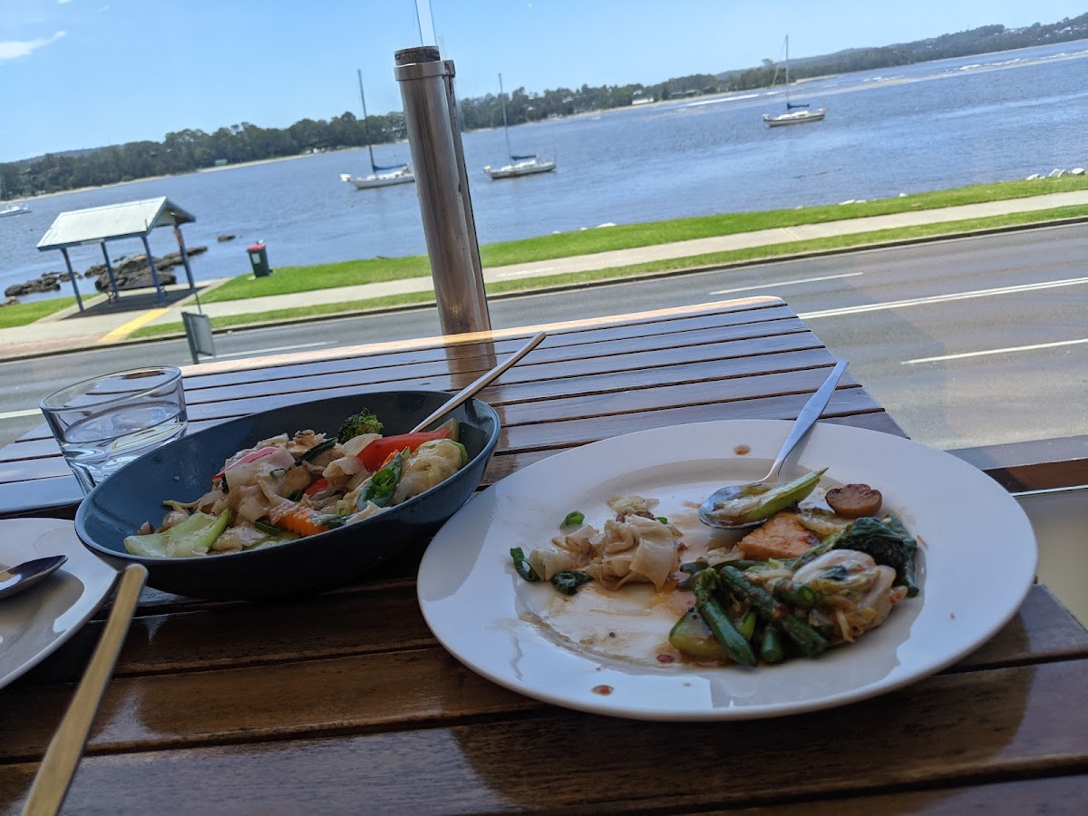 Talay Thai Restaurant Photo 10