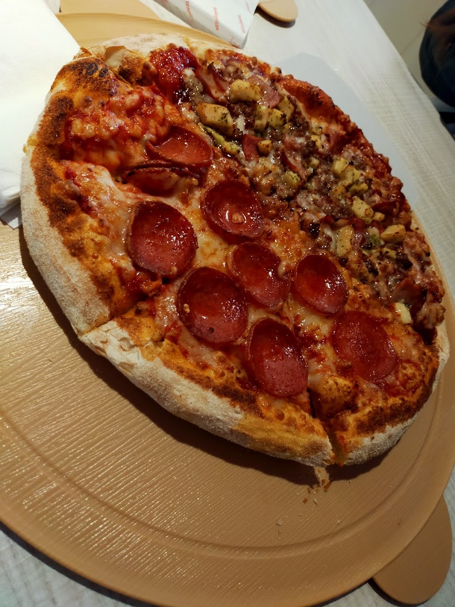 Telepizza Cádiz, Paseo Marítimo - Comida a Domicilio Photo 6