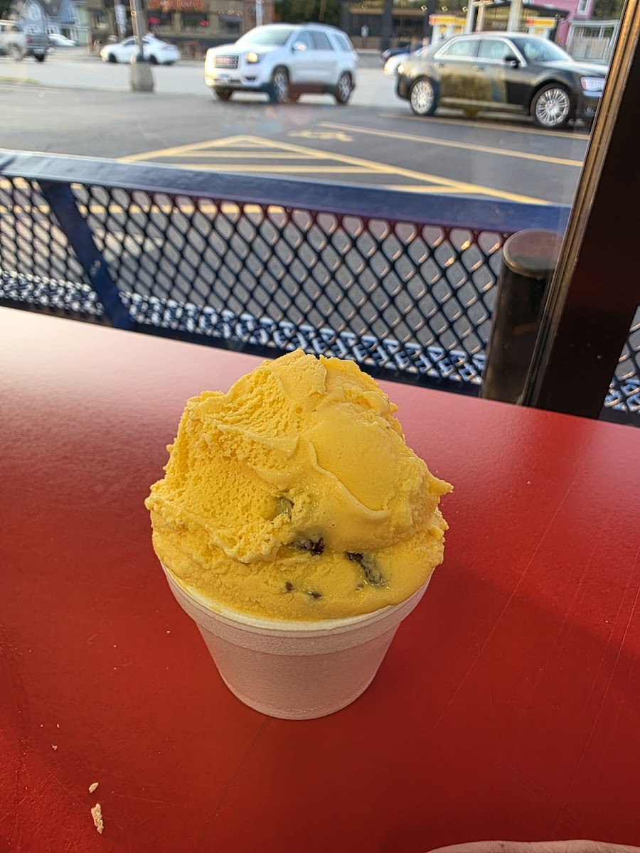 La Michoacana Ice Cream Bar Photo 2