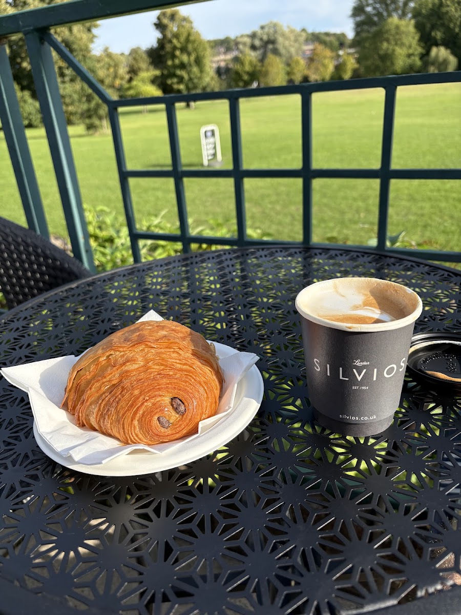 Silvios @ Wycombe Rye Lido Photo 6