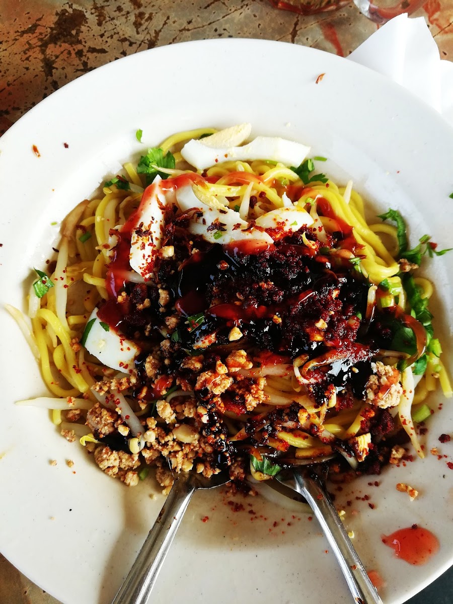 Gerai Mee Mael (Gelinces) Photo 7