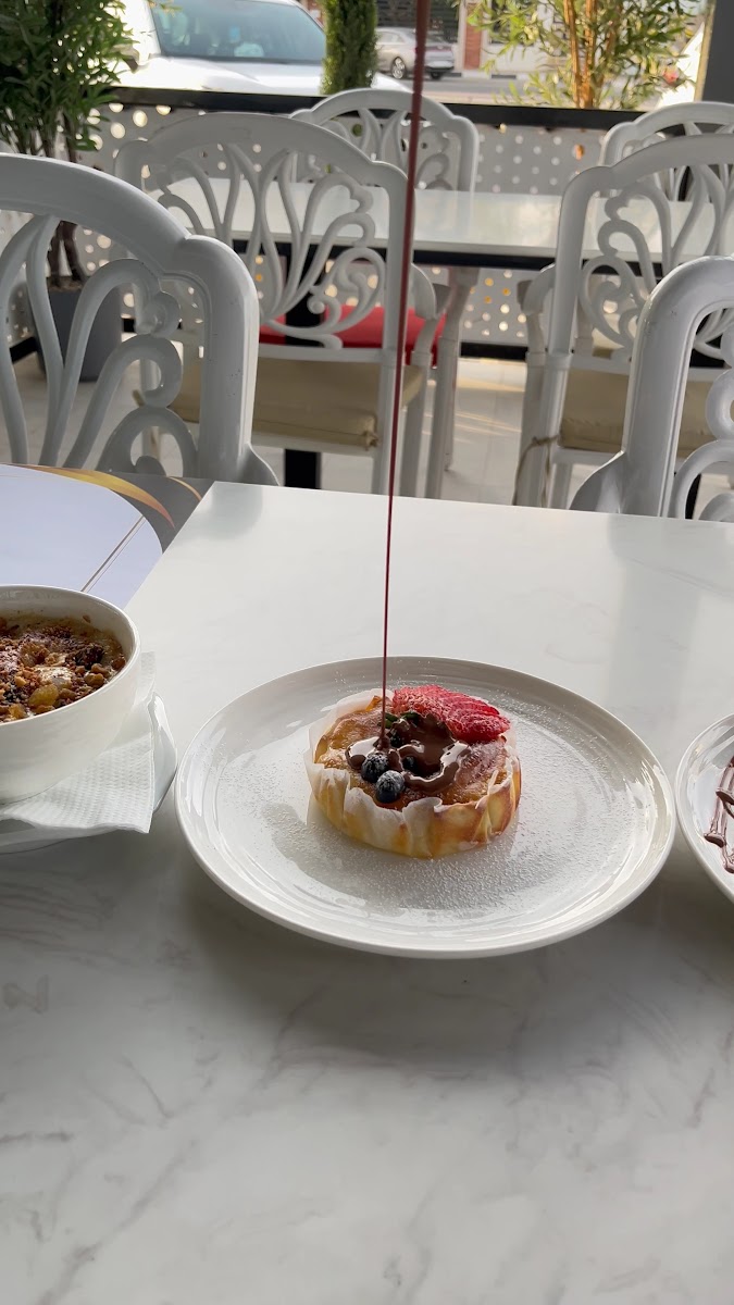 Society Restaurant | مطعم سوسايتي Photo 2