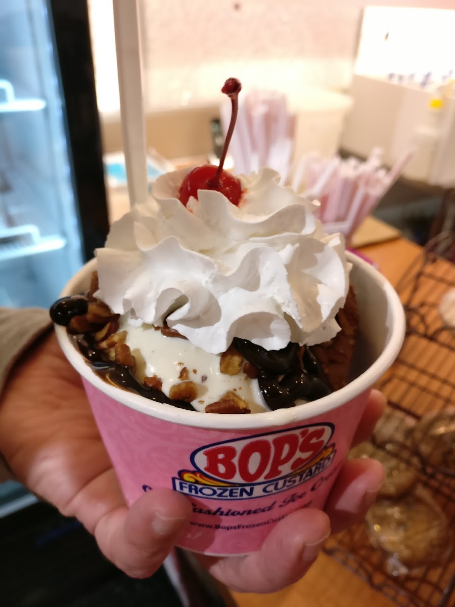 Bop's Frozen Custard Photo 6