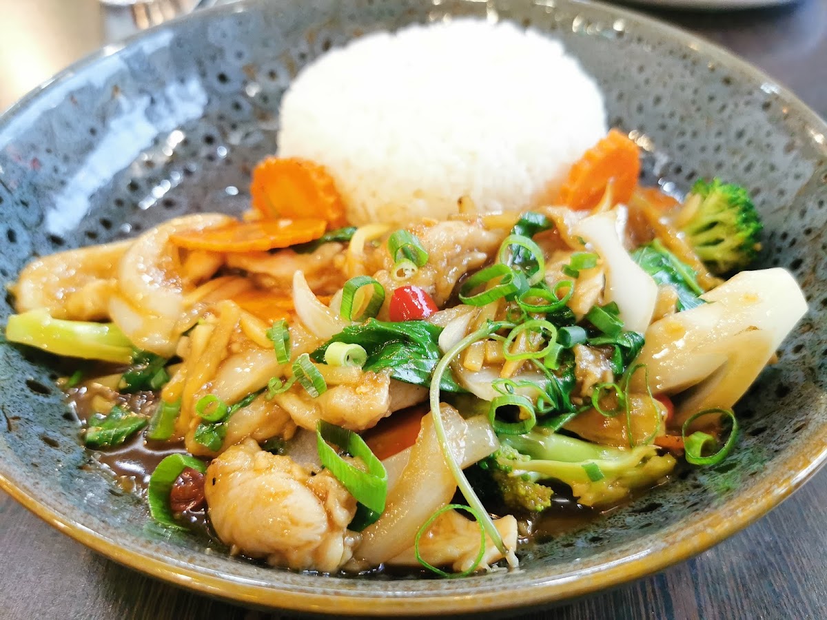 A Roy D - Wok On Randwick Photo 8