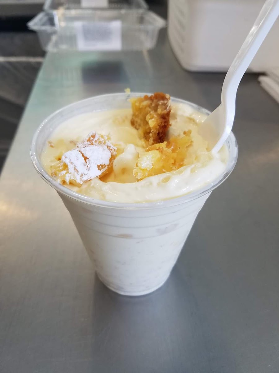 Lix Frozen Custard Photo 5