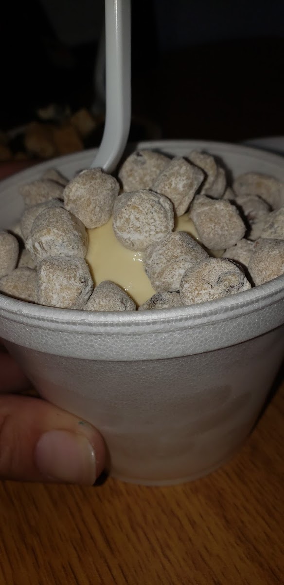 Lix Frozen Custard Photo 6