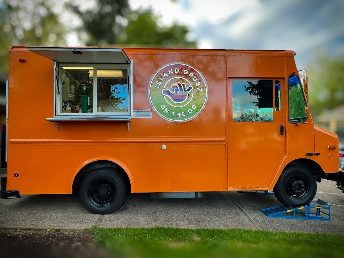 Island Grubz On The Go, LLC Photo 8