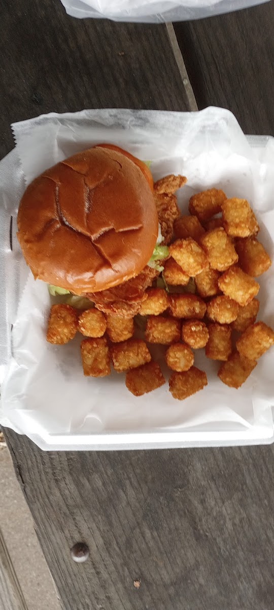 Messer's Bar & Grill Photo 7