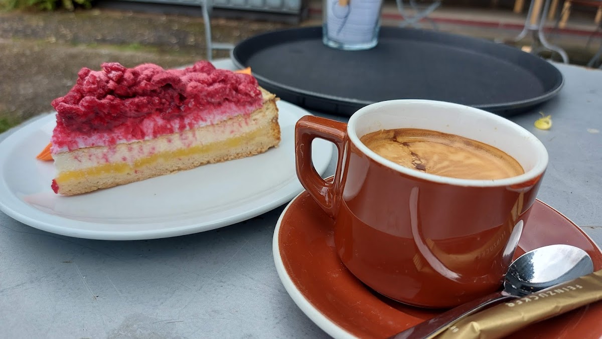 Café Biemel Photo 8