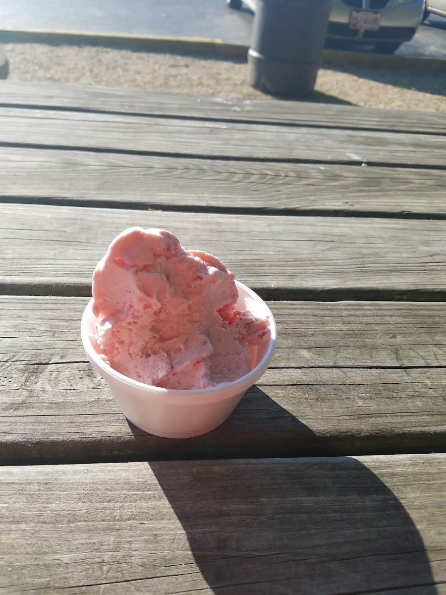 Real McCoy Dairy Creme & BBQ Photo 8