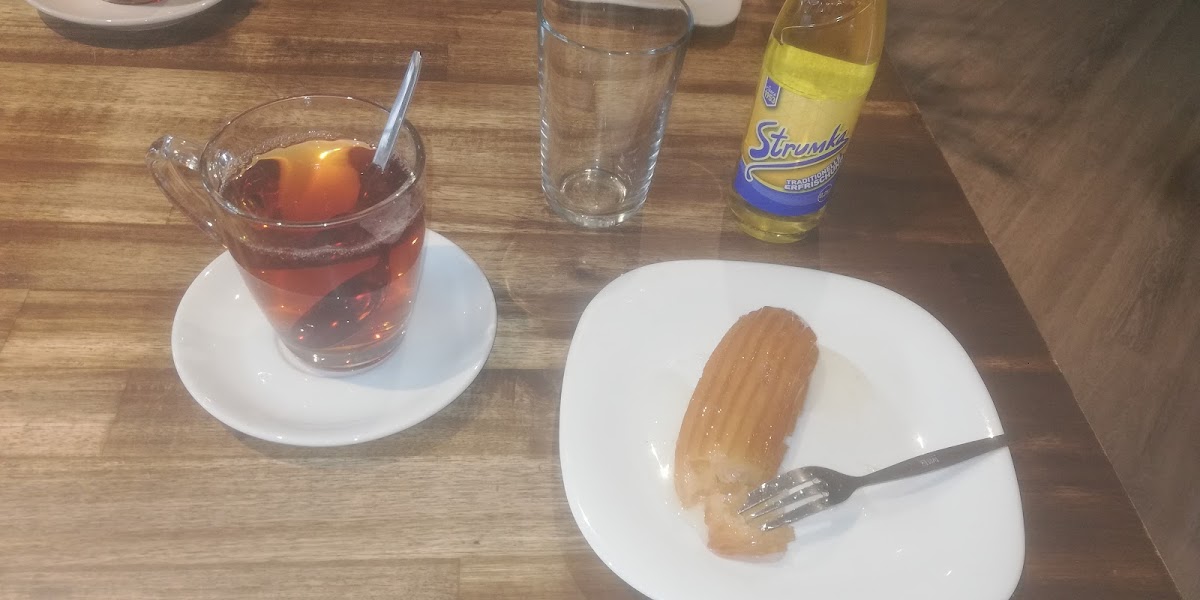 Adis‘s Cevapcici Restaurant Photo 7