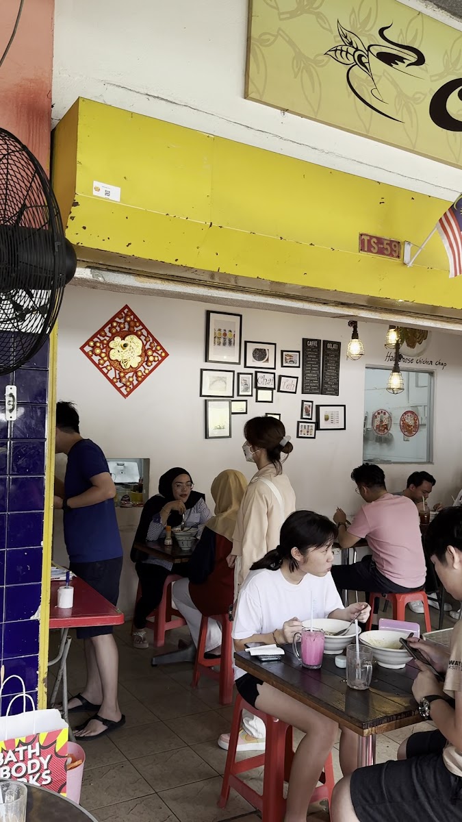 Chai Cha Teh Photo 2