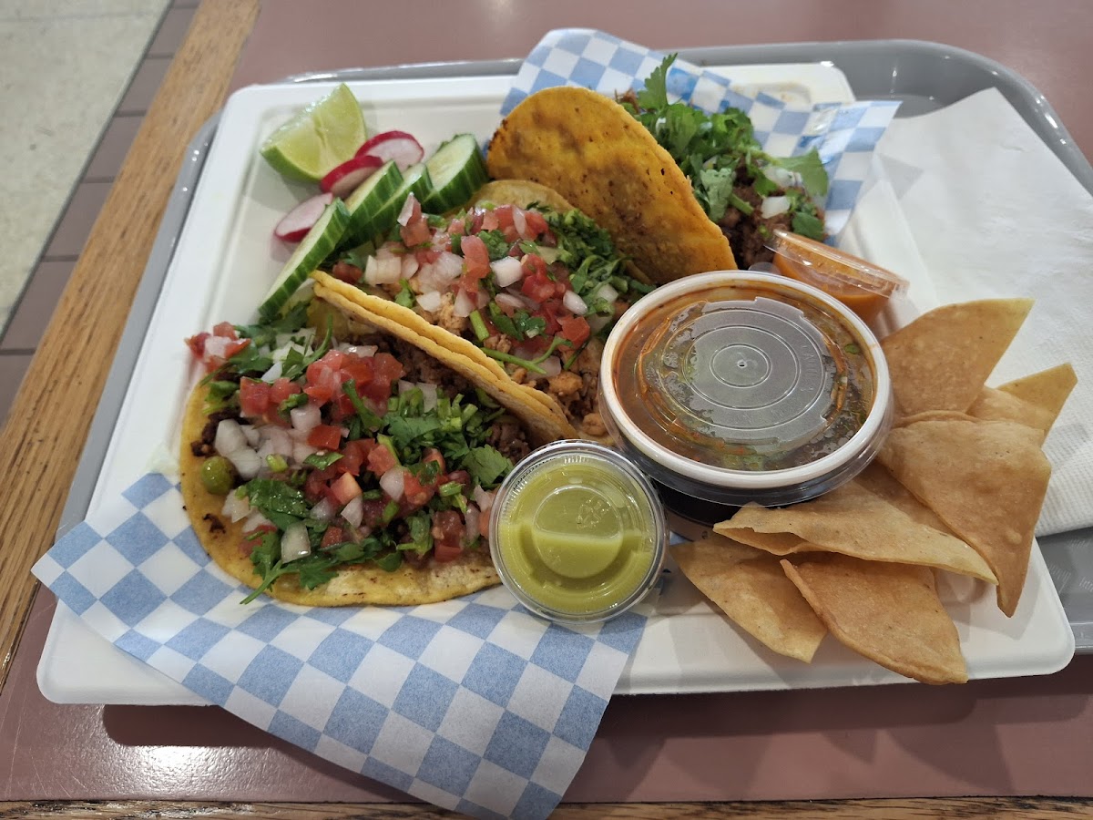 CHACALOSA THE BEST LATIN FOOD Photo 6