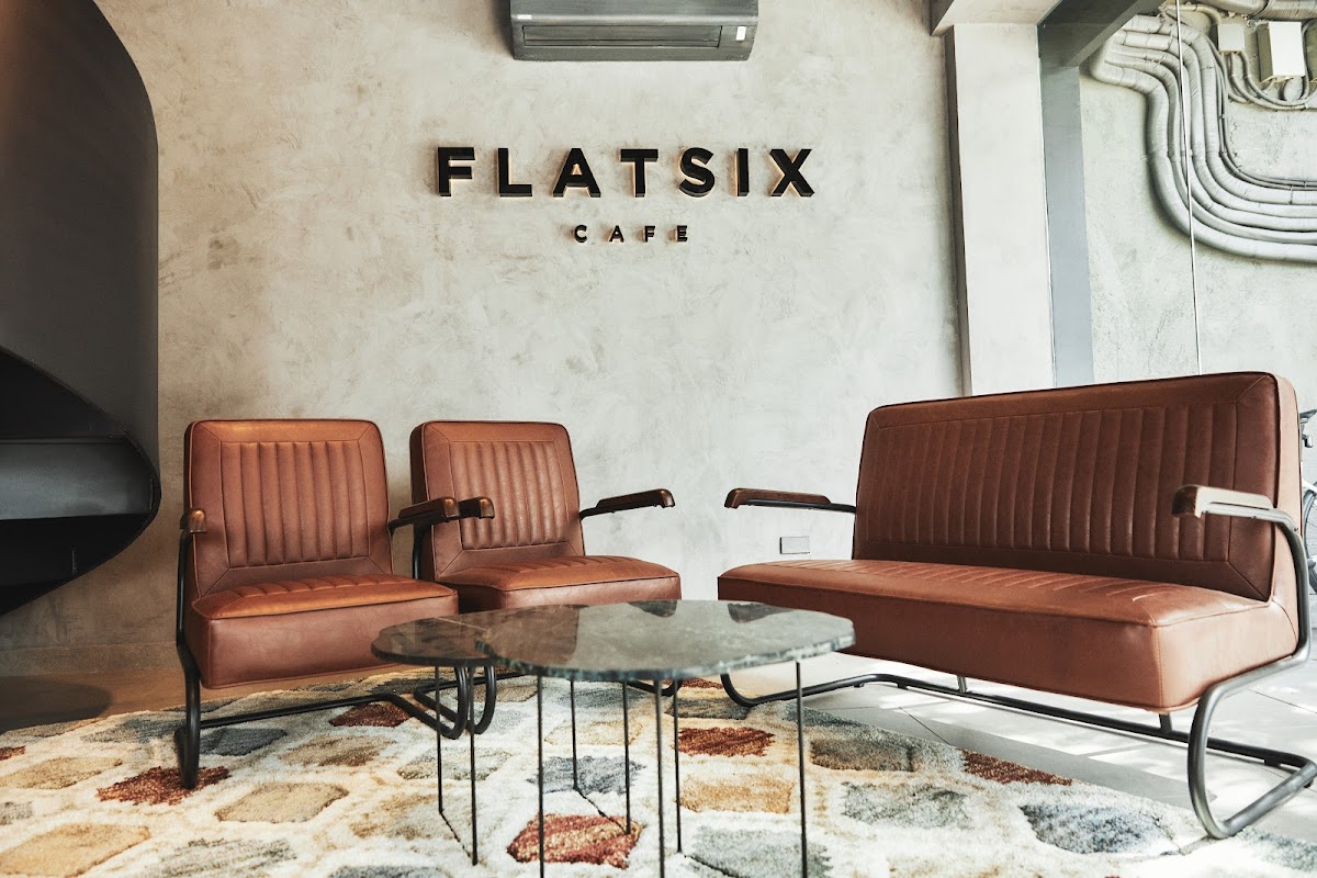 Flatsix Cafe Photo 7