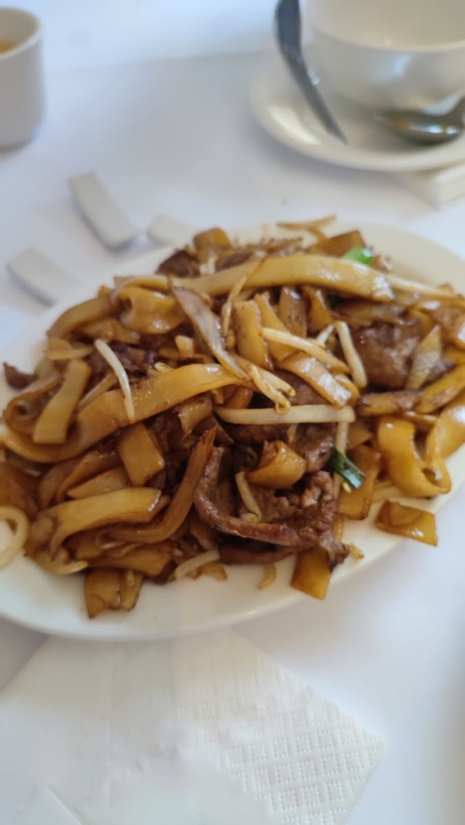 Jade's Palace Chinese Restaurant Photo 5