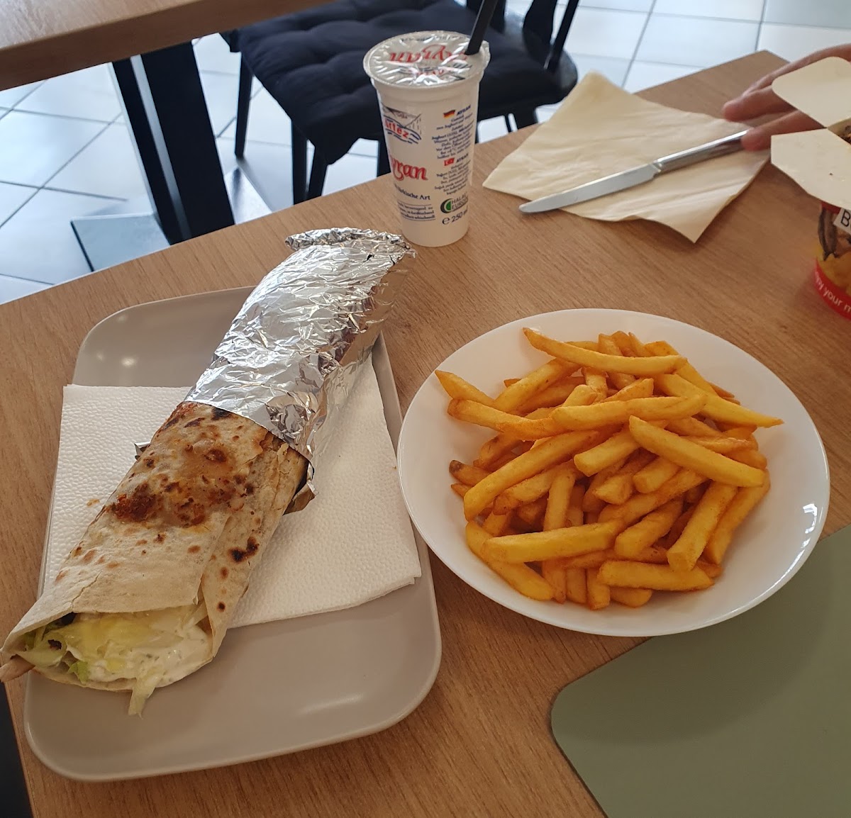 Klein Istanbul Döner Pizza - Nidda Photo 4