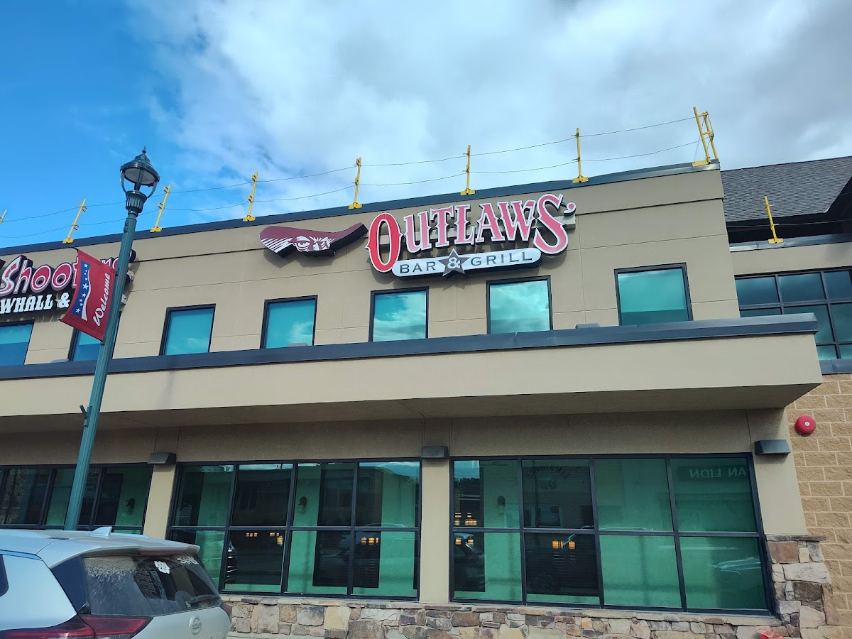 Outlaws | Steakhouse