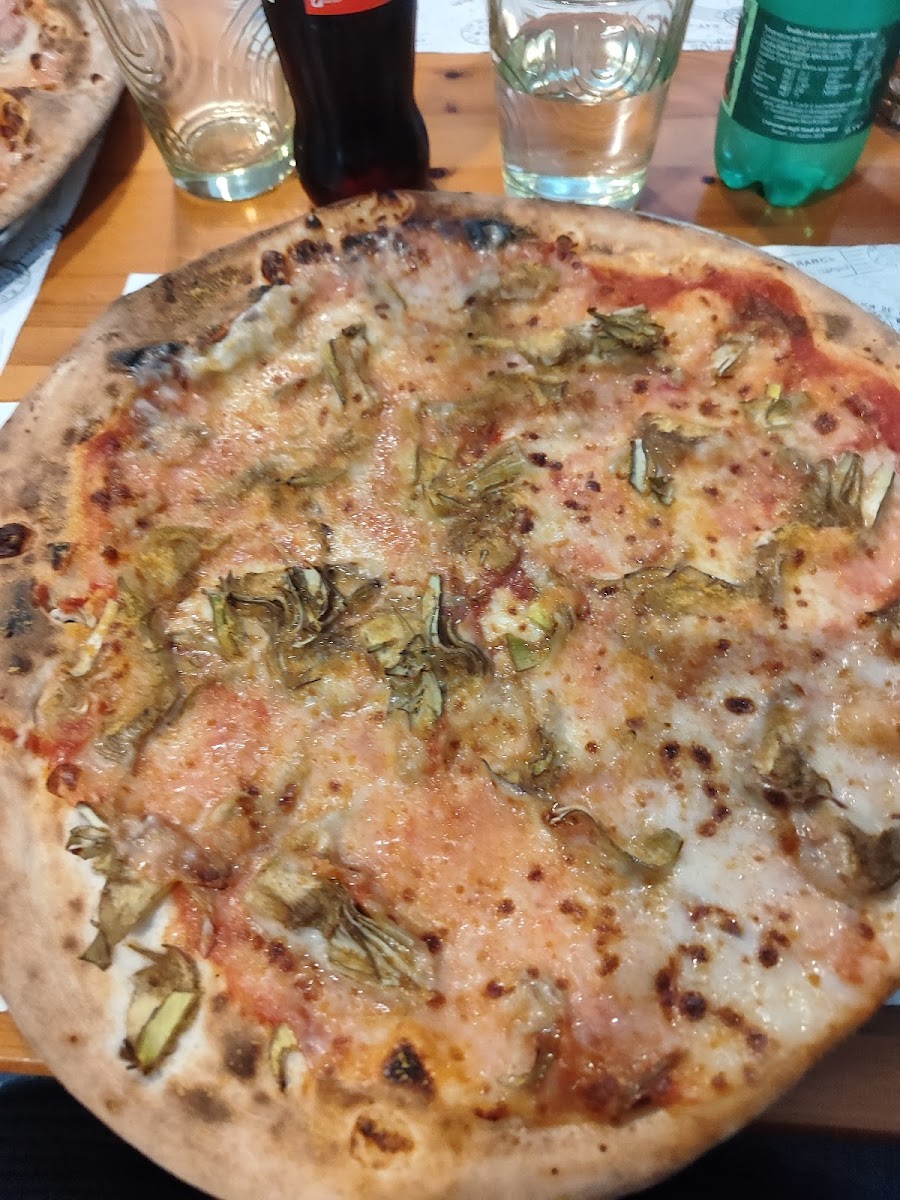 Nababbo's Pizza Photo 3